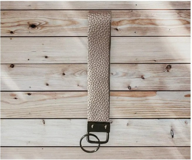 Keyrings wristlet strap, faux leather key ring for bag strap, lanyards, wrist key fob, id badge keychain Set 2