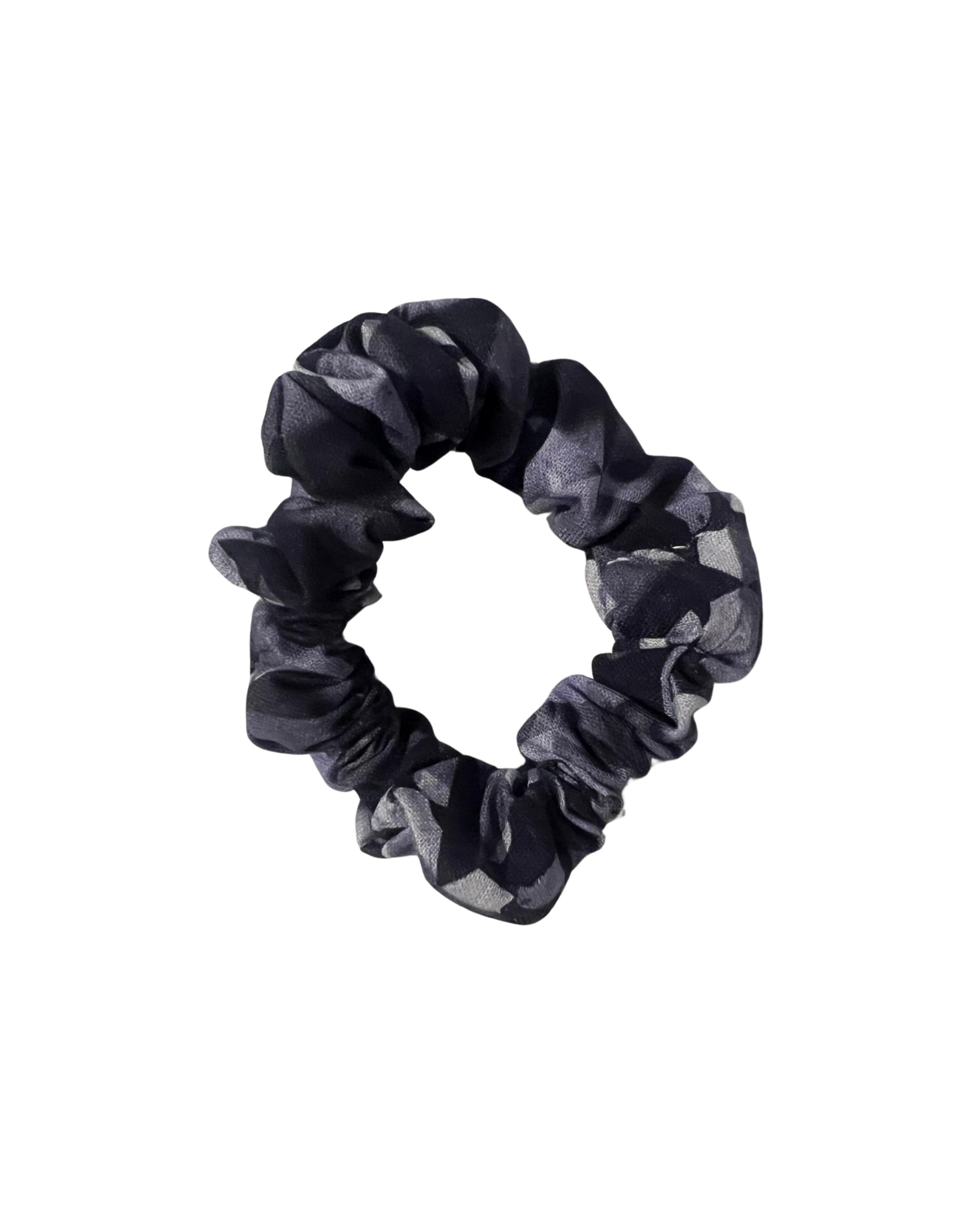 Black and gray patterned scrunchie 